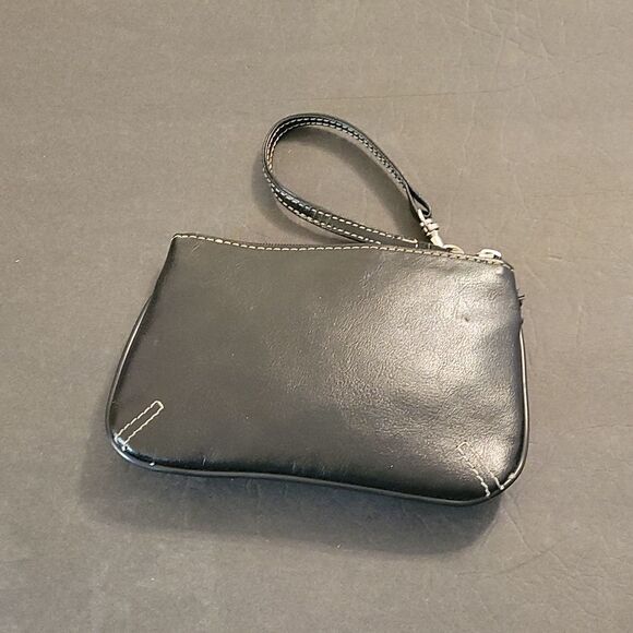 BLACK LEATHER WOMEN"S WHISTLE WALLET - Picture 14 of 14